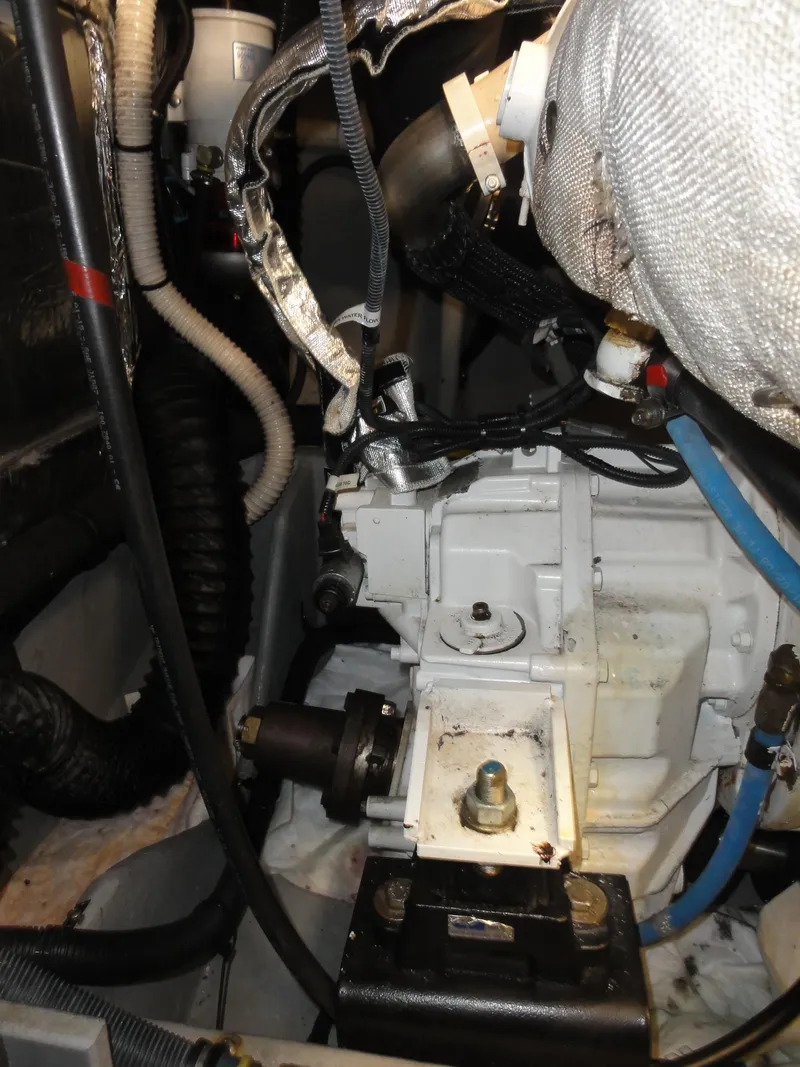 Slide: The Image of Meridian 441 Sedan 2009 - 81