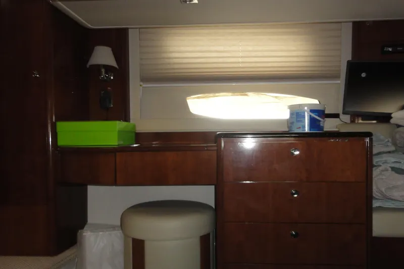 Slide: The Image of Meridian 441 Sedan 2009 - 85