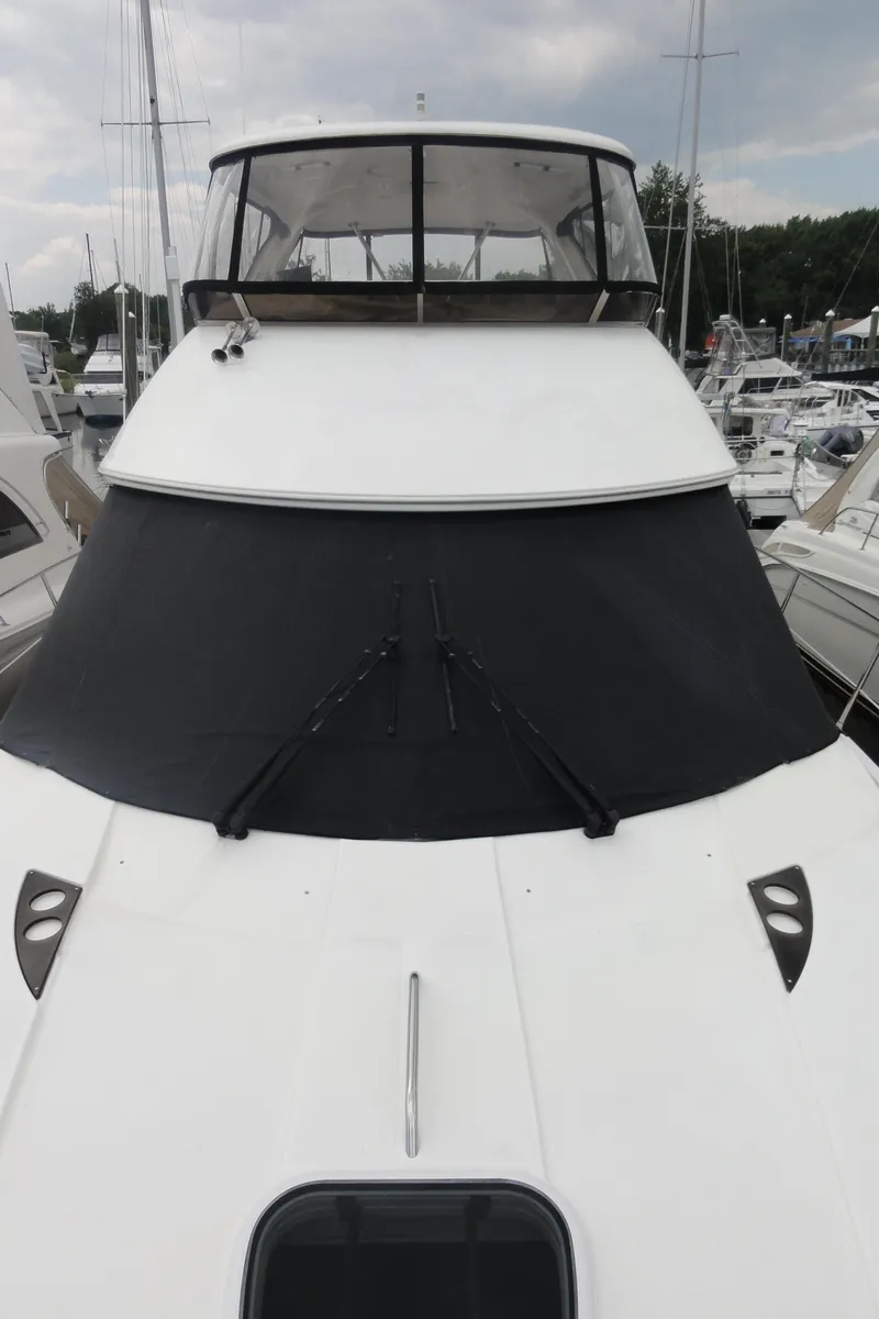 Slide: The Image of Meridian 441 Sedan 2009 - 90