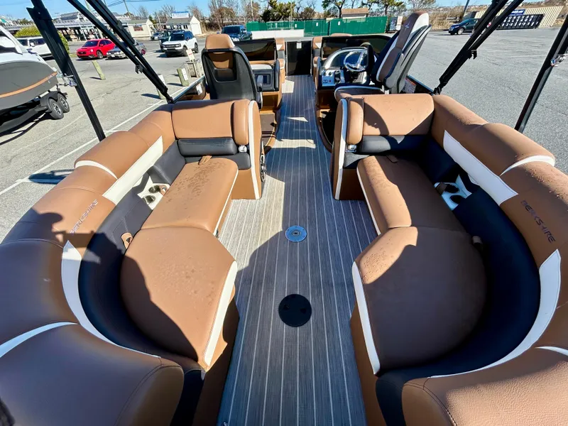 Slide: The Image of 2021 Berkshire 25RFX DC STS 3.0+ pontoon boat with spacious seating and modern interior design. - 15