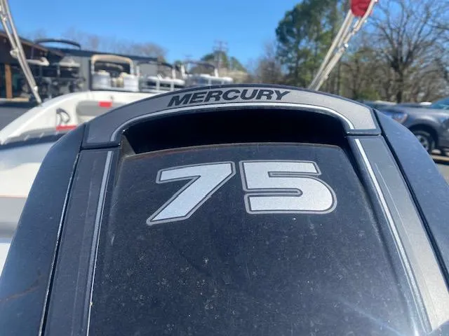 Slide: The Image of Tahoe T16 2019 - 22