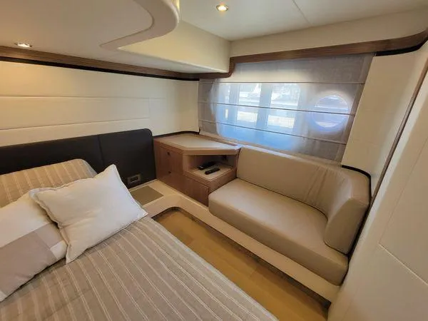 Slide: The Image of Absolute 50 Fly 2019 - 53