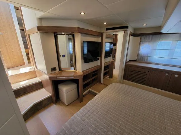 Slide: The Image of Absolute 50 Fly 2019 - 54