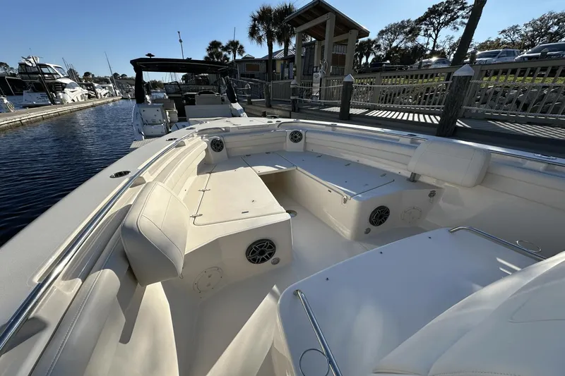 Slide: The Image of Grady-White 336 Canyon 2023 - 28