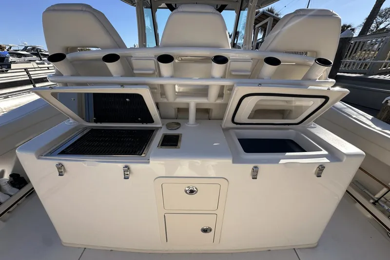 Slide: The Image of Grady-White 336 Canyon 2023 - 5