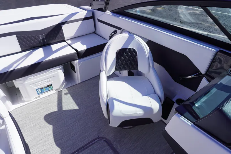 Slide: The Image of 2025 Monterey M22 boat interior with modern seating and sleek design. - 19