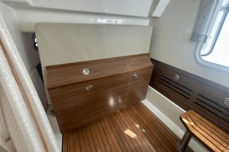 Slide: The Image of Boston Whaler 360 Outrage 2023 - 38