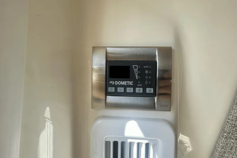 Slide: The Image of Boston Whaler 360 Outrage 2023 - 41