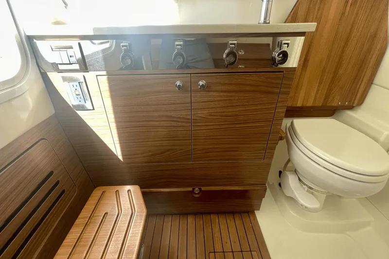 Slide: The Image of Boston Whaler 360 Outrage 2023 - 43