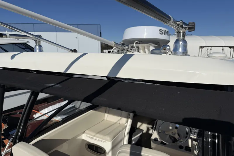 Slide: The Image of Boston Whaler 285 Conquest 2024 - 19