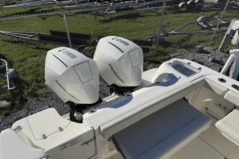 Slide: The Image of Boston Whaler 285 Conquest 2024 - 6