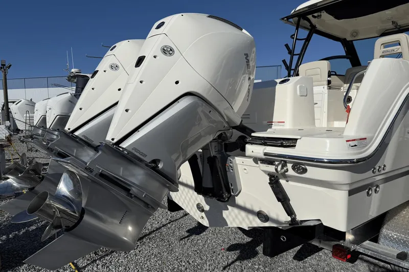 Slide: The Image of Boston Whaler 285 Conquest 2024 - 7