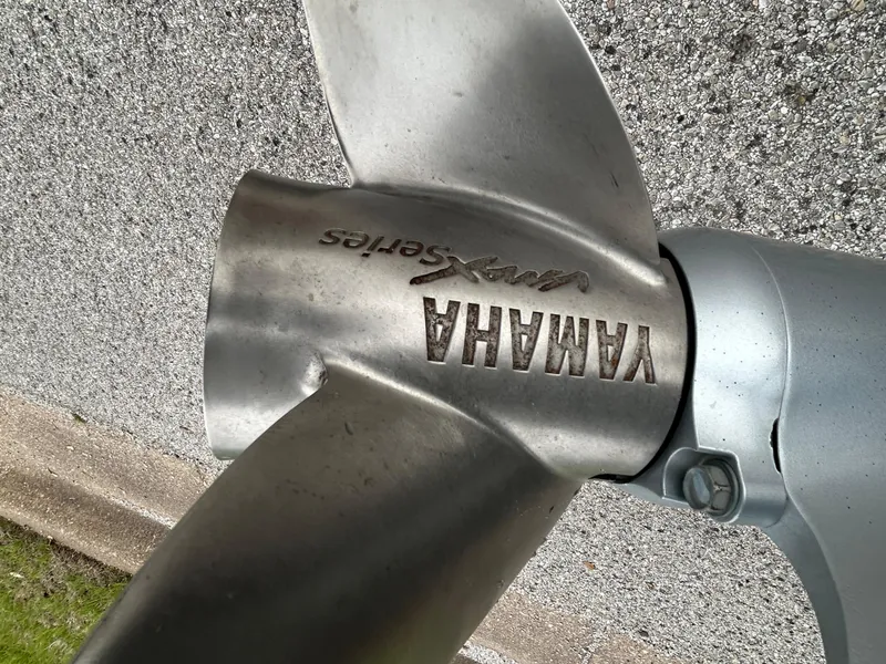 Slide: The Image of Close-up of a Yamaha VMAX Series propeller on a 2008 Ranger Z21 boat. - 27