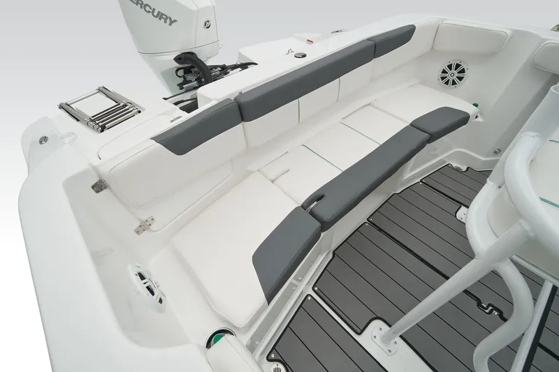 Slide: The Image of Tahoe 2150 CC 2025 - 64