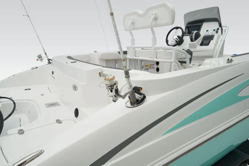 Slide: The Image of Tahoe 2150 CC 2025 - 70