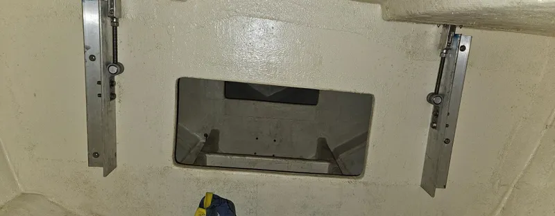 Slide: The Image of Interior view of a 2003 Ultimate Warlock 29 World Class Offshore Race boat. - 16