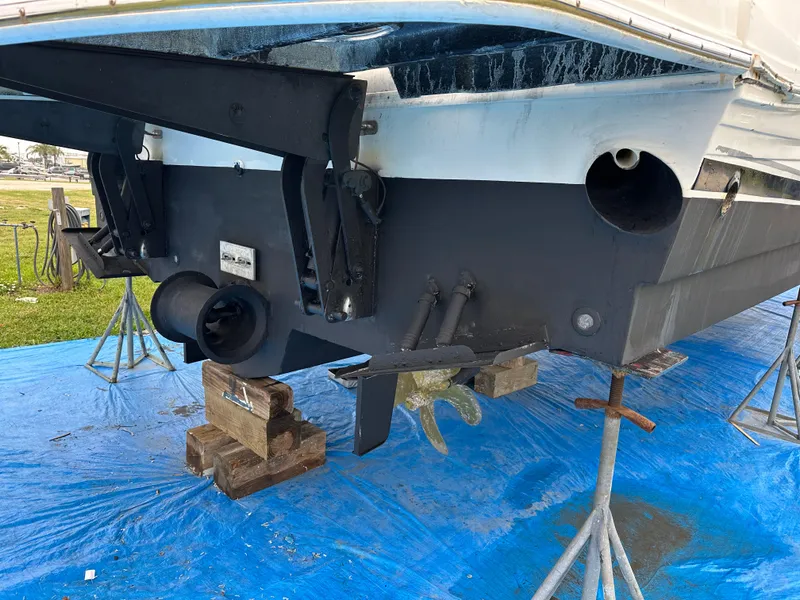 Slide: The Image of Sea Ray 47 Sedan Bridge 2008 - 14