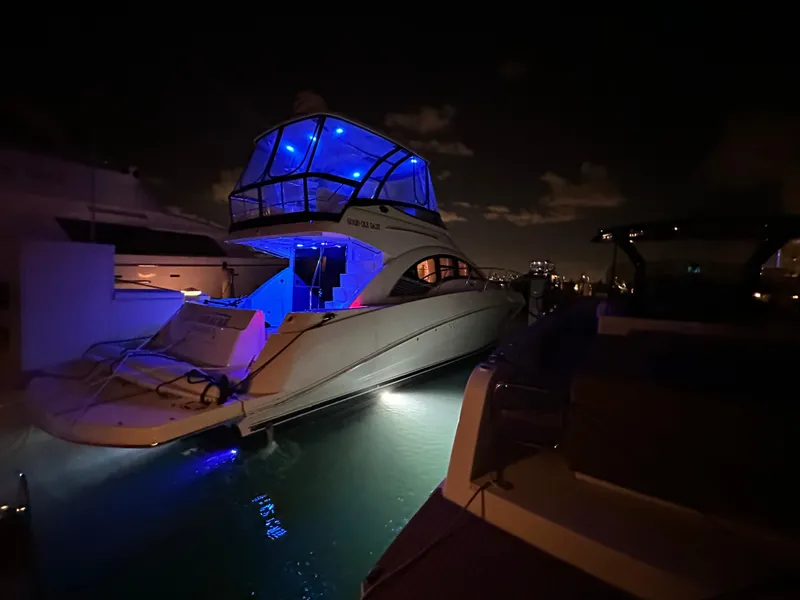 Slide: The Image of Sea Ray 47 Sedan Bridge 2008 - 29