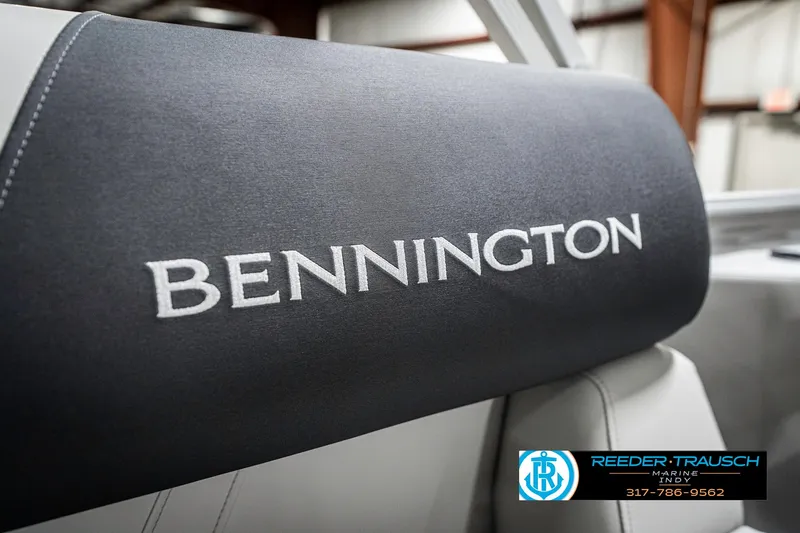 Slide: The Image of 2025 Bennington 20 SSR boat seat with logo, showcased at Reeder-Trausch Marine. - 40