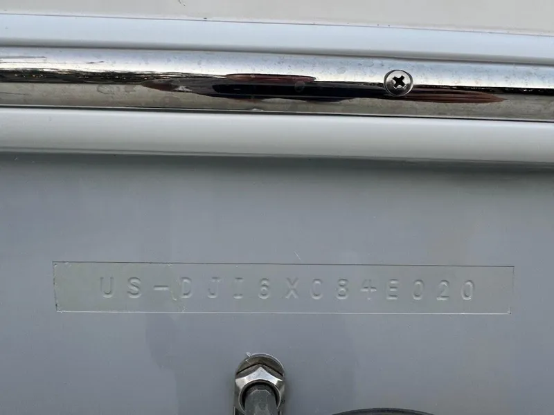 Slide: The Image of Hull identification number on 2020 Regulator 26XO boat. - 27