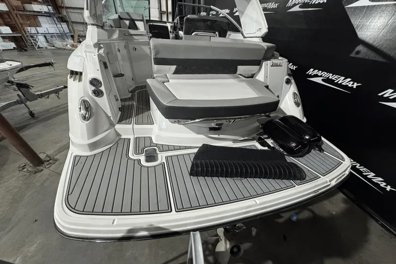 Slide: The Image of Monterey 295SY 2021 - 4