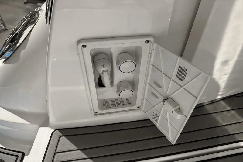 Slide: The Image of Monterey 295SY 2021 - 7