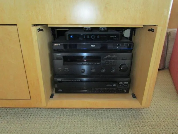 Slide: The Image of Salon Entertainment Center - 23