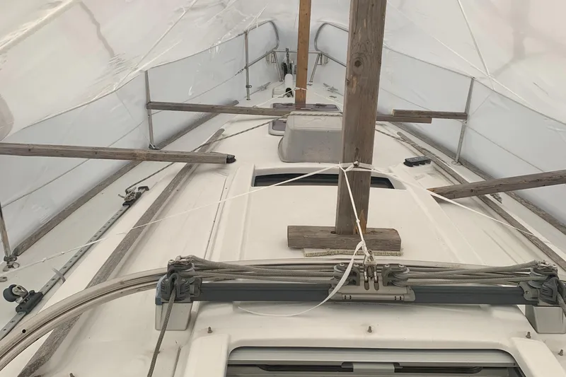 Slide: The Image of Beneteau Oceanis 31 2010 - 50