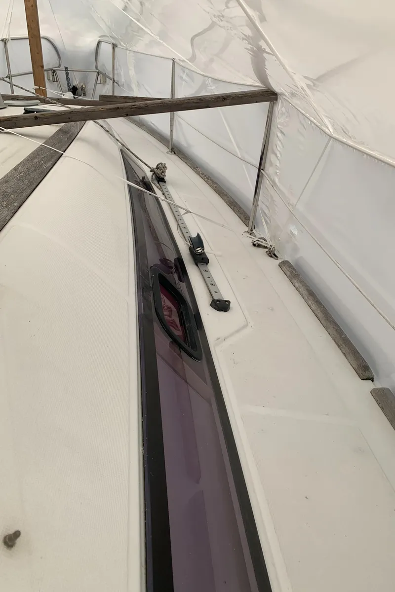 Slide: The Image of Beneteau Oceanis 31 2010 - 51