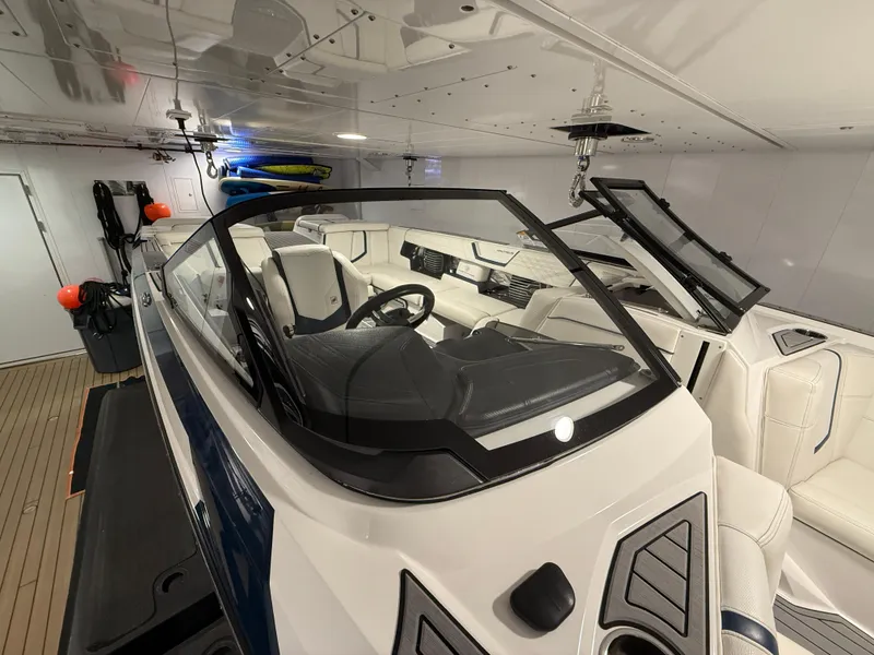 Slide: The Image of 2020 Nautique Super Air G23 boat interior with sleek design and modern features. - 7