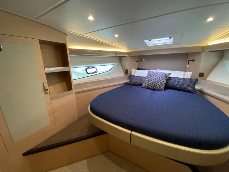Slide: The Image of Luxurious cabin interior of 2020 Beneteau Gran Turismo 50 Sportfly yacht. - 18