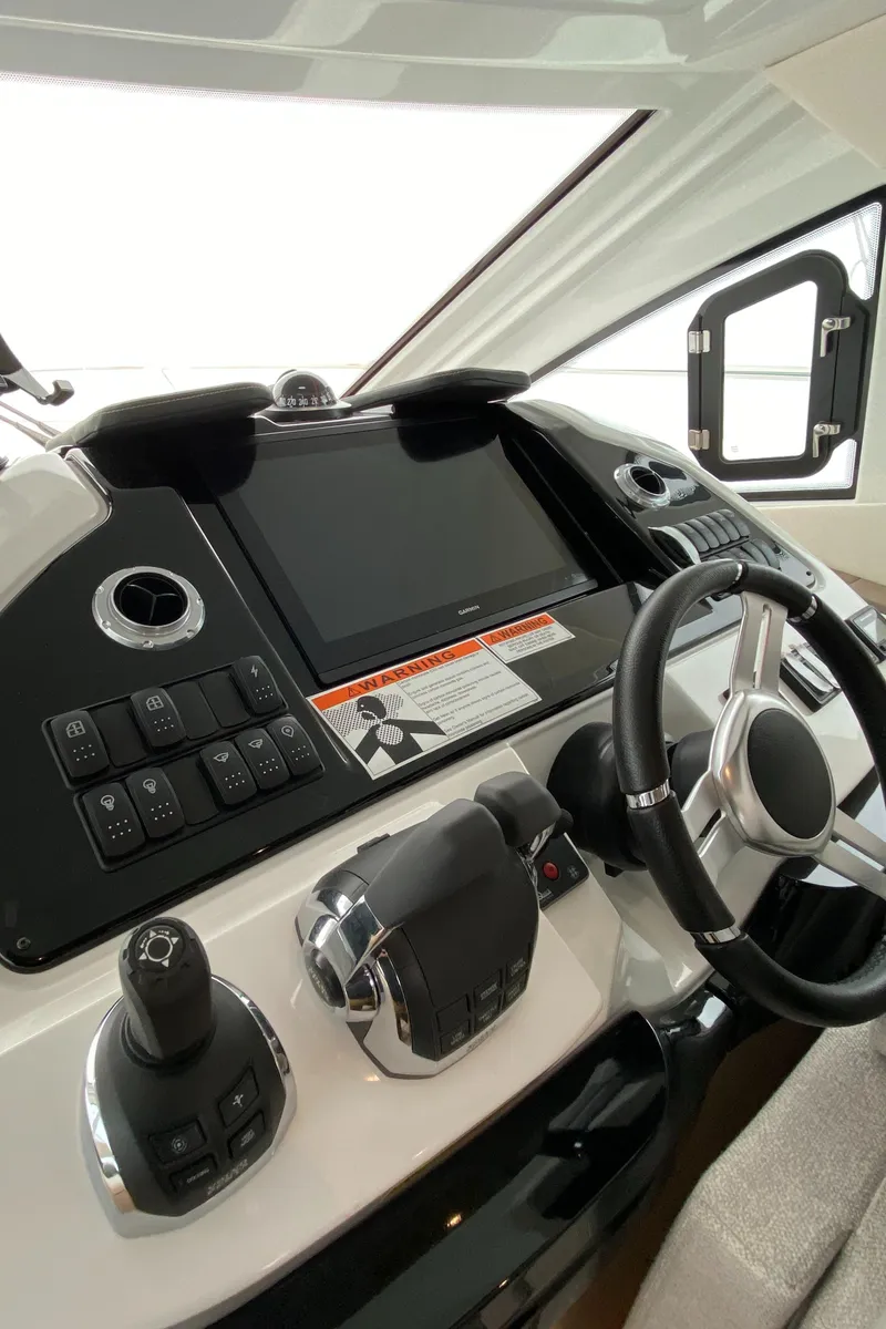 Slide: The Image of Beneteau Gran Turismo 50 Fly - 9