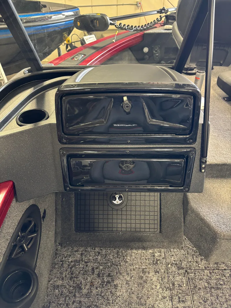 Slide: The Image of Interior of 2025 Tracker Targa V-19 Combo boat with storage compartments. - 5