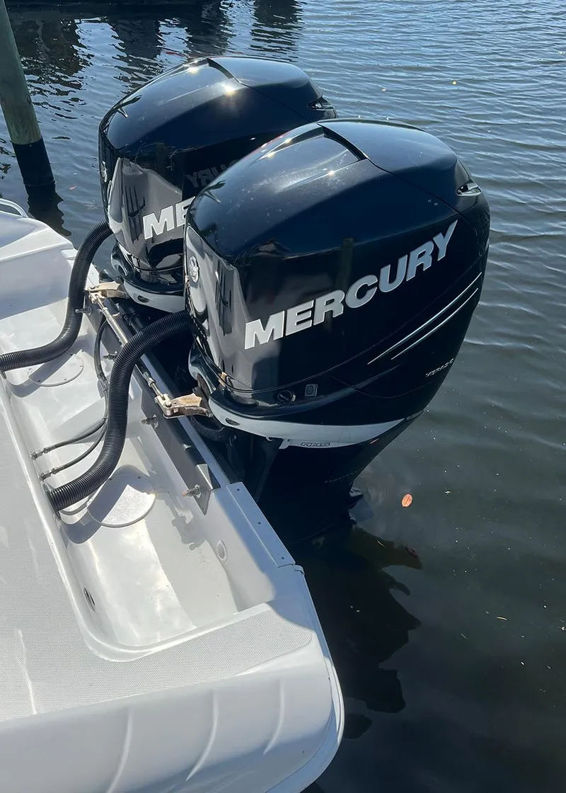 Slide: The Image of Twim Mercury Verados - 12