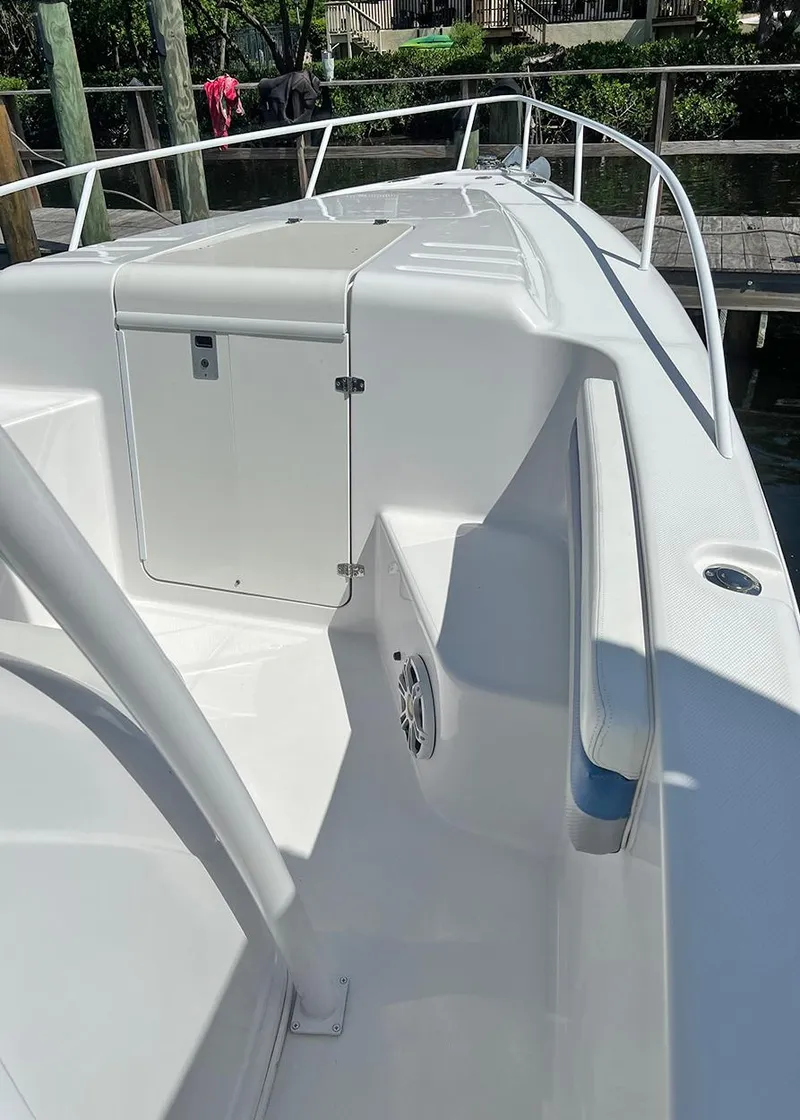 Slide: The Image of Bow rail - 13