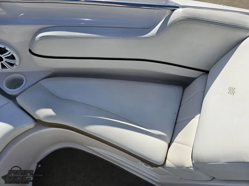 Slide: The Image of Four Winns 210 Horizon 2007 - 52