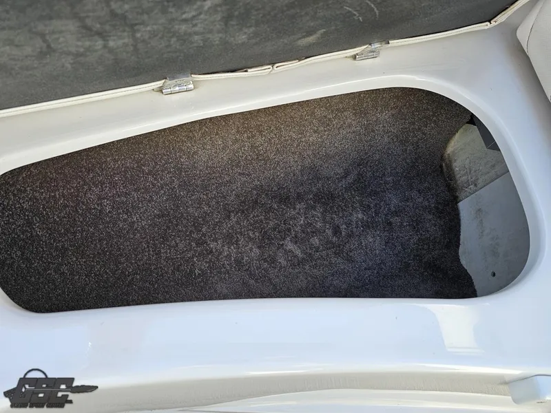 Slide: The Image of Four Winns 210 Horizon 2007 - 53