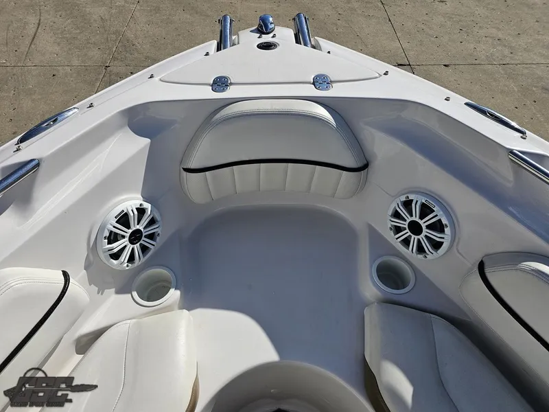 Slide: The Image of Four Winns 210 Horizon 2007 - 58