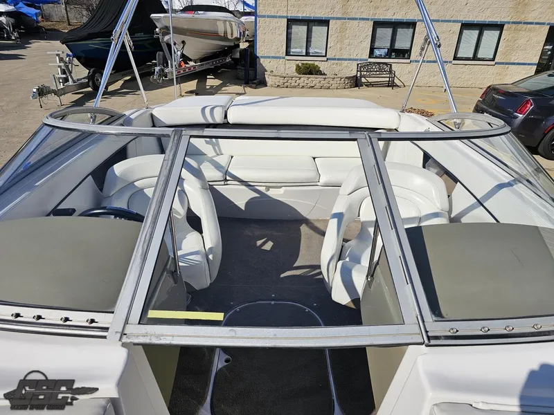 Slide: The Image of Four Winns 210 Horizon 2007 - 61