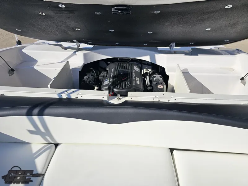 Slide: The Image of Four Winns 210 Horizon 2007 - 71