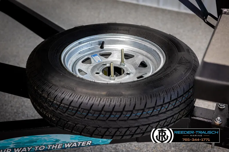 Slide: The Image of Spare tire mounted on a trailer for Avalon 2285 LSZ CRB, 2022 model. - 49