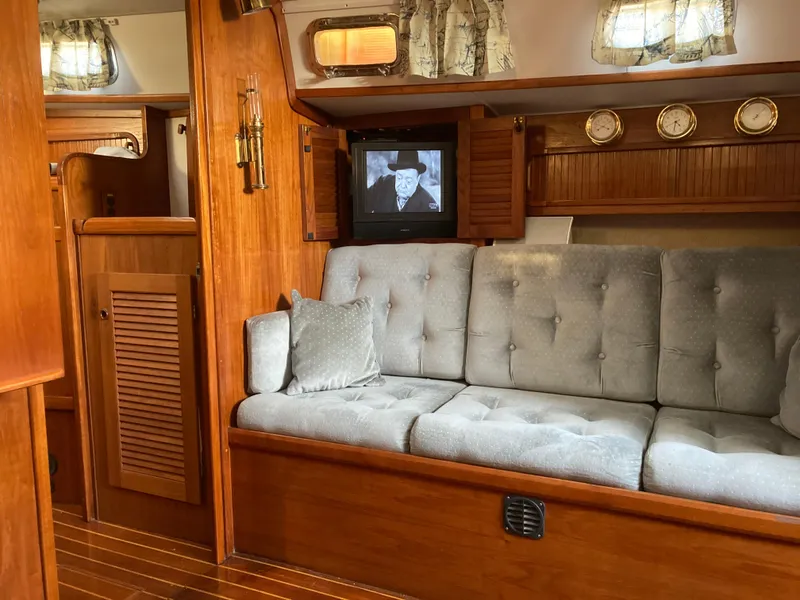 Slide: The Image of Caliber 38 1990 - 27