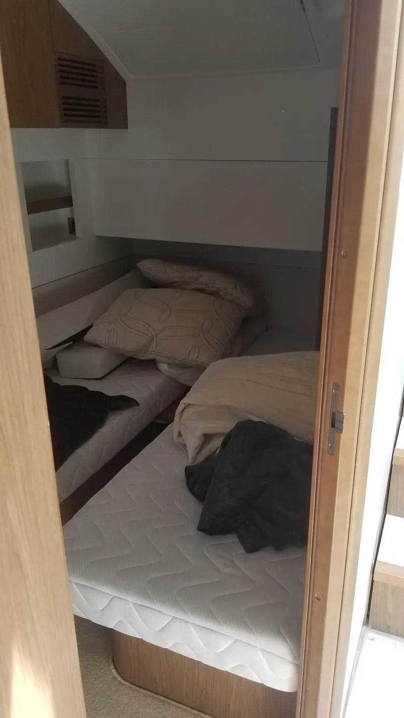 Slide: The Image of Beneteau Gran Turismo 49 Fly 2013 - 12