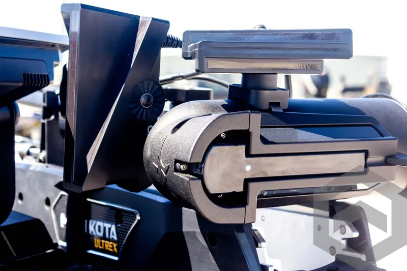 Slide: The Image of 2025 Skeeter FXR 21 Limited boat featuring Minn Kota Ultrex trolling motor. - 14