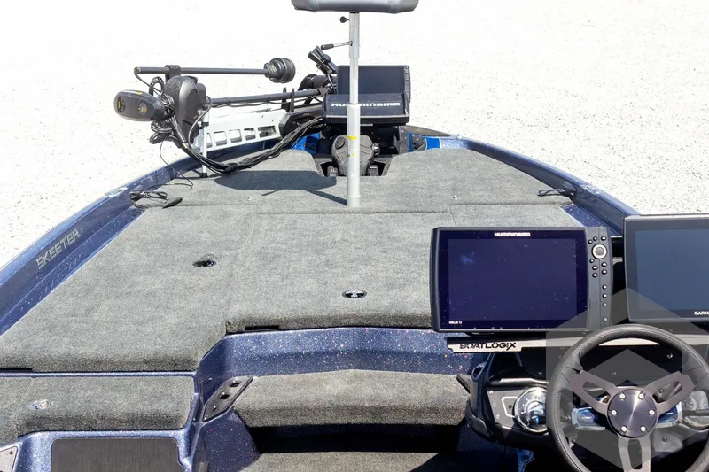 Slide: The Image of 2023 Skeeter ZXR 20 boat dashboard with advanced navigation equipment. - 20