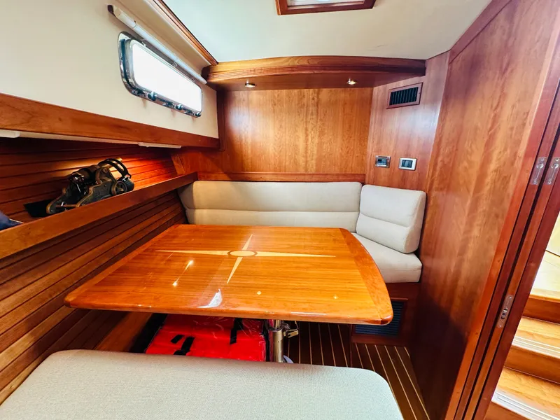 Slide: The Image of Sabre 40 Sedan 2011 - 51