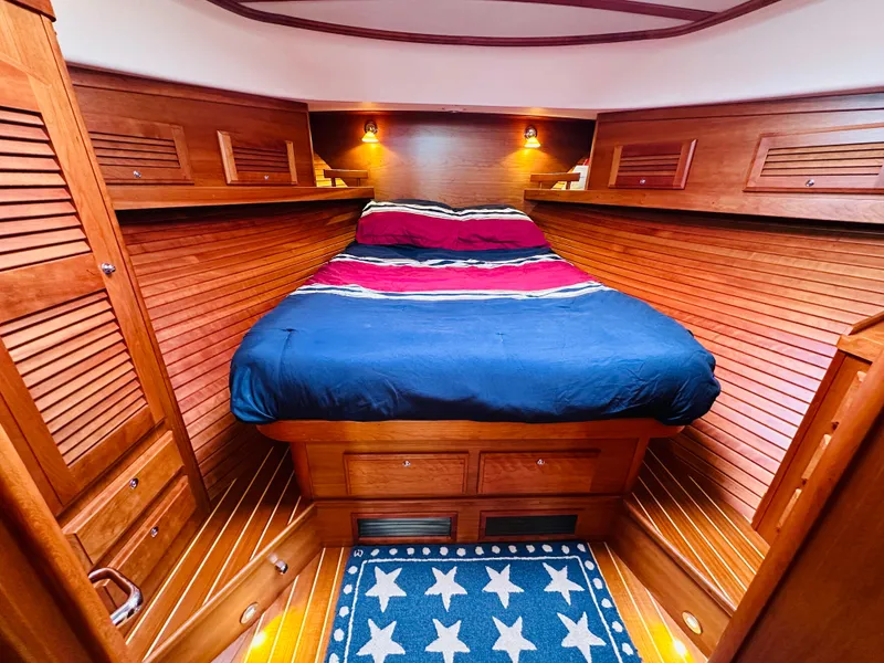 Slide: The Image of Sabre 40 Sedan 2011 - 53