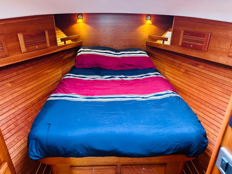 Slide: The Image of Sabre 40 Sedan 2011 - 56