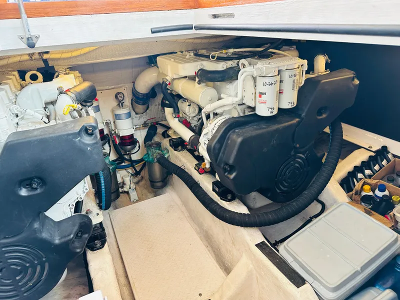 Slide: The Image of Sabre 40 Sedan 2011 - 70