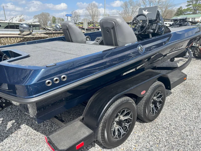 The Image of Ikon VLX20 2025 - 1